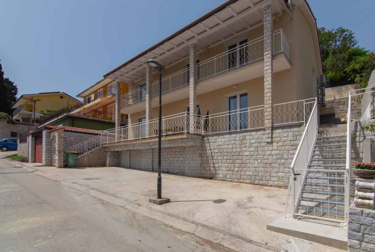The Rose Garden Apartments Portorož Exteriör bild